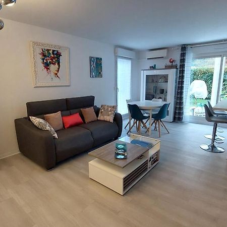 Charmant Appartement Residentiel Avec Terrasse, Jardin Privatif Et Piscine A Cannes 戛纳 外观 照片